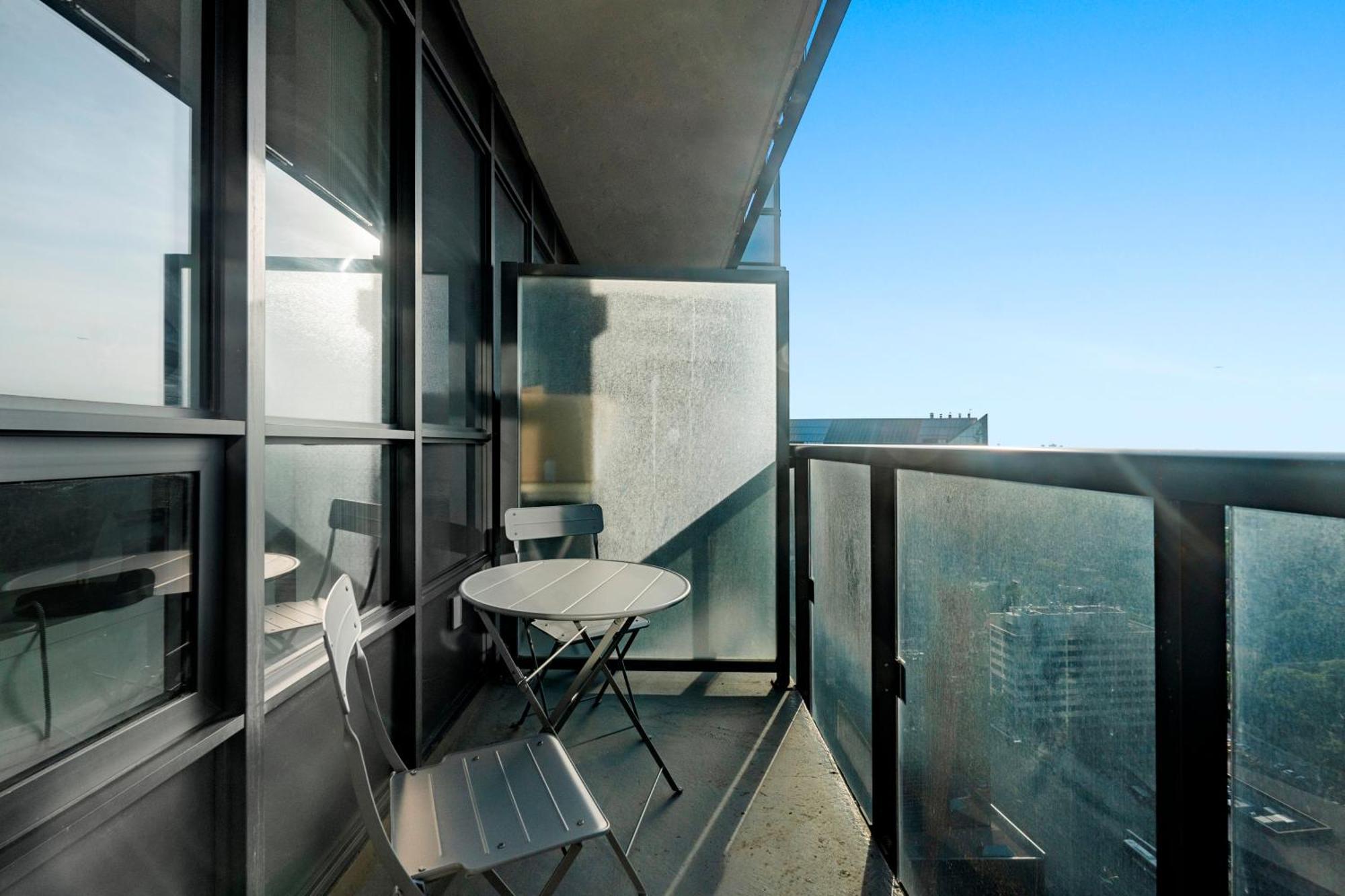 Globalstay Modern Apartments In North York Skyscraper Toronto Kültér fotó